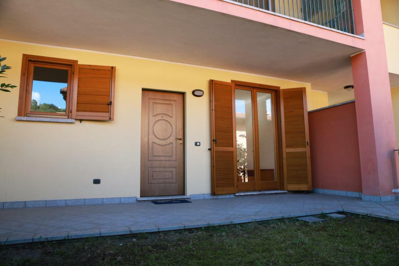 Casa "Giardino Sulla Baia" Appartement Colico Buitenkant foto